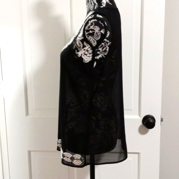 🖤Philosophy🖤 - Sheer Sleeveless Top w/Beaded Neck & Bottom - Picture 5 of 12